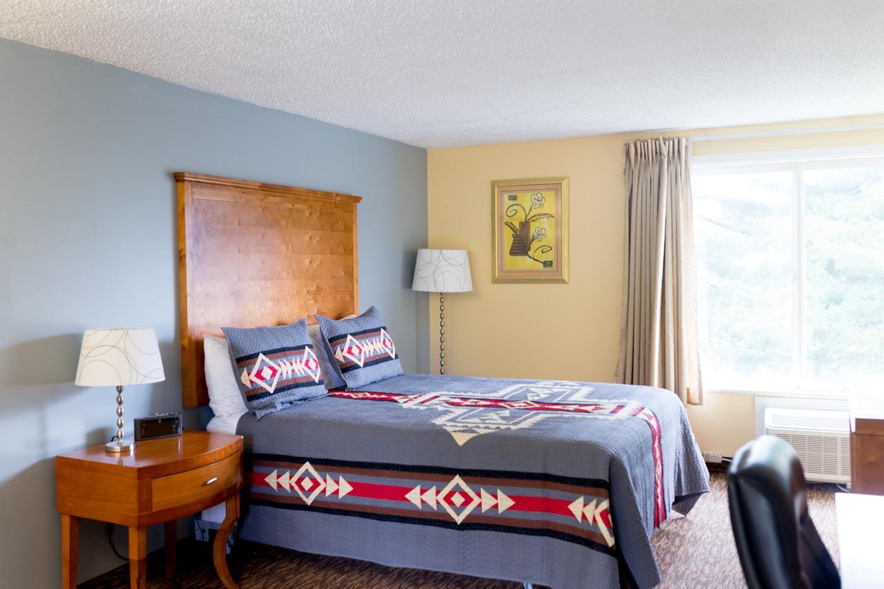 Columbia Gorge Inn 캐스케이드락스 외부 사진